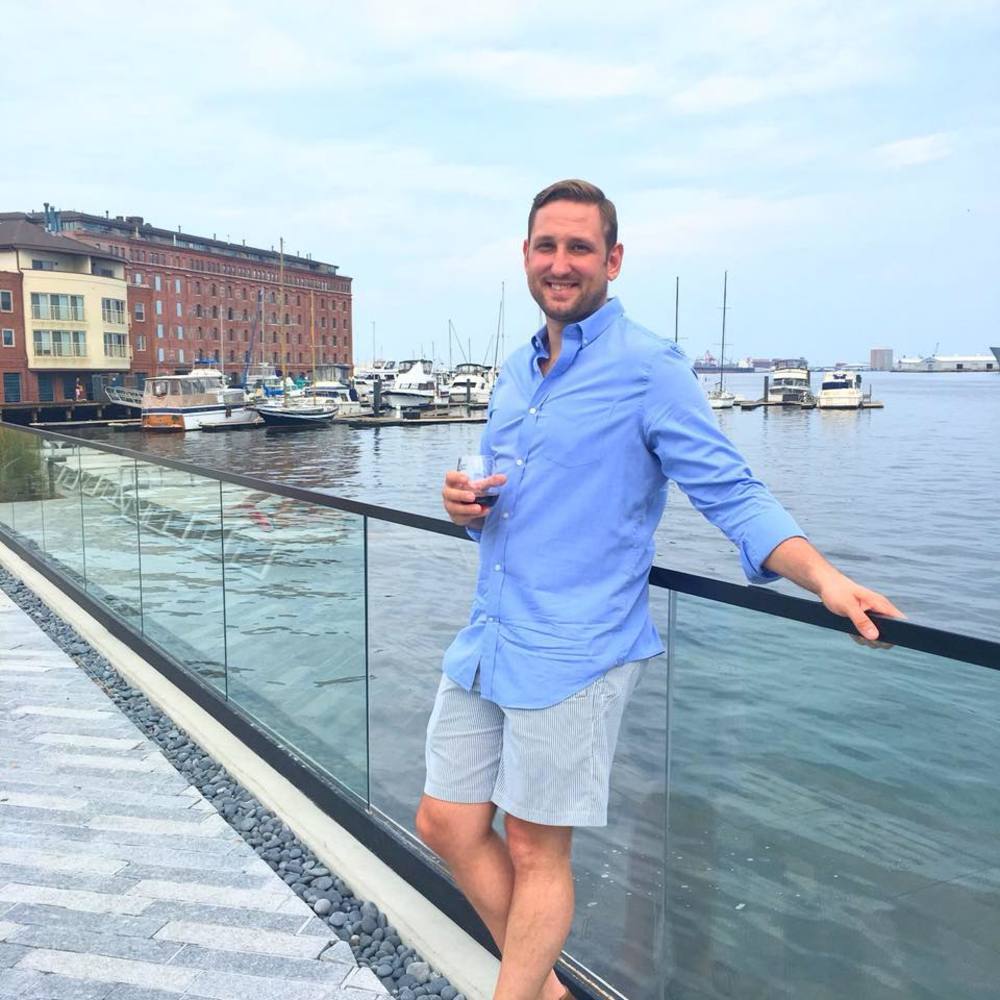 Meet your Posher, Cory